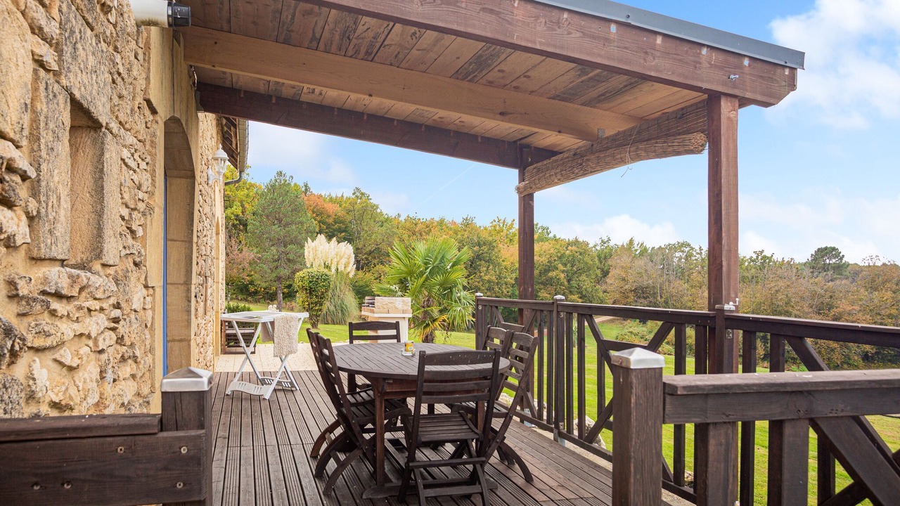 Photo of Patio Balcony in Les Eyzies