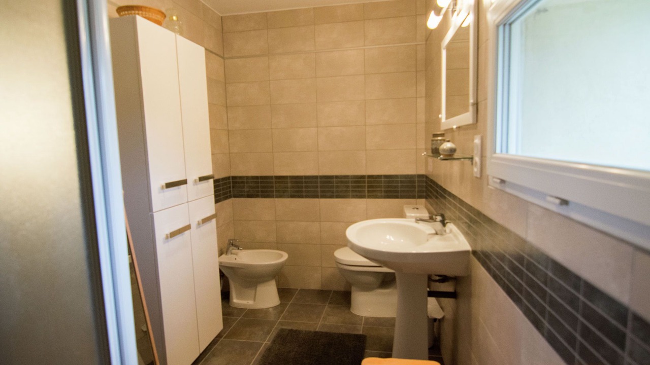 Photo of Bathroom in Aubais