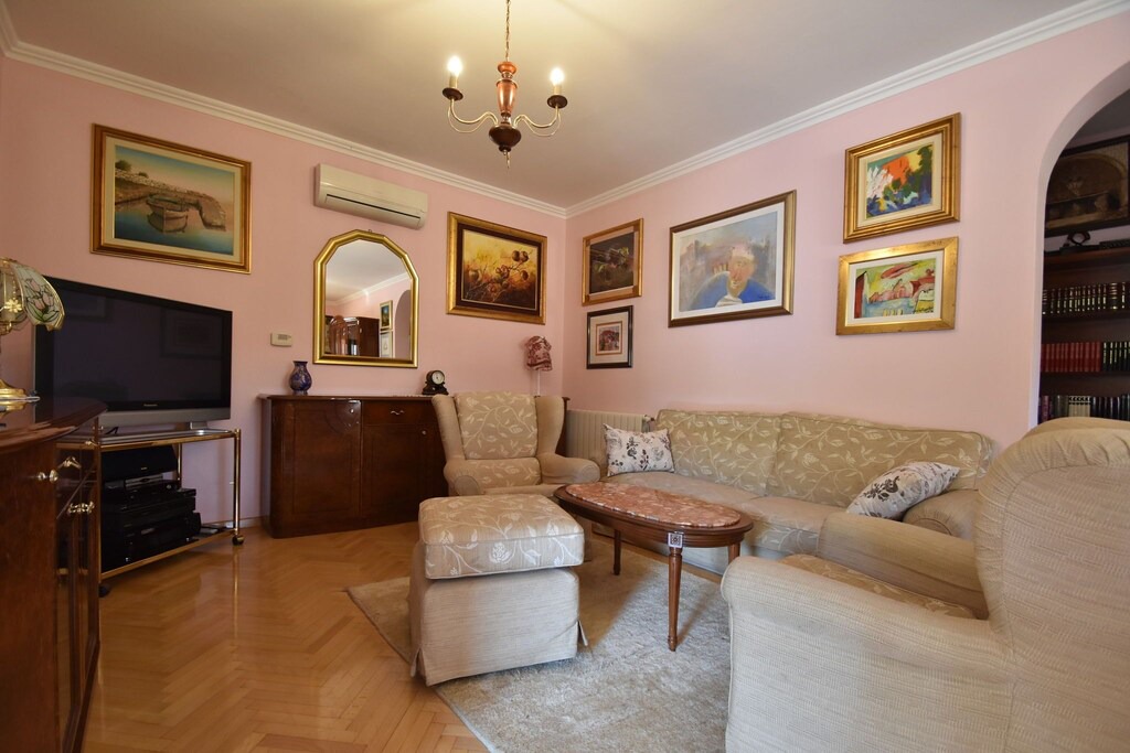 Photo of Livingroom in Rozat