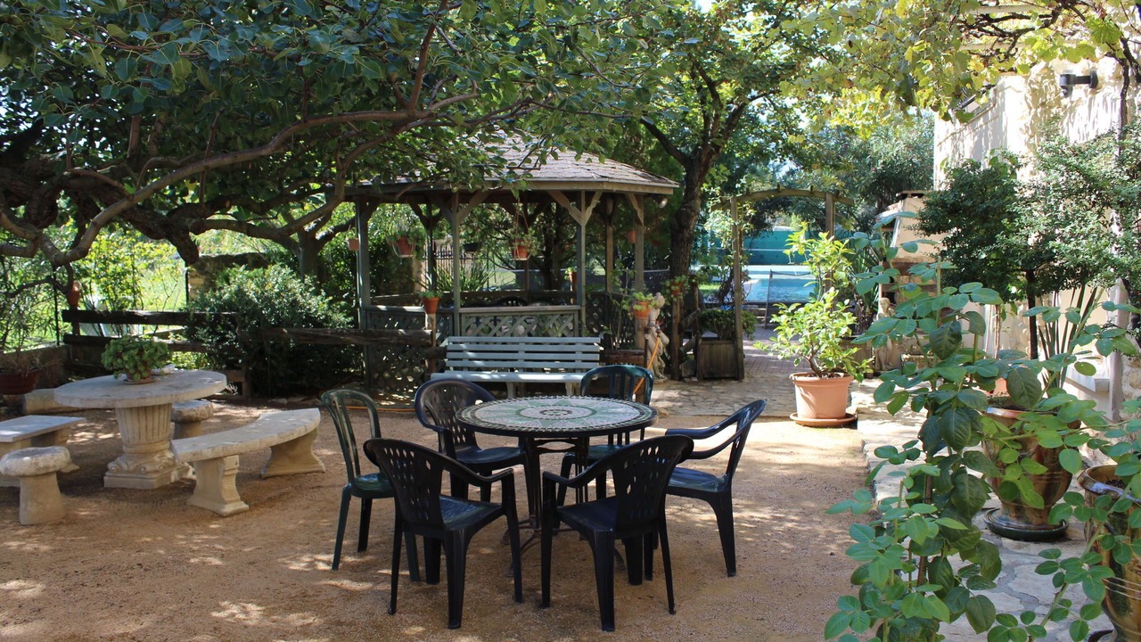 Photo of Patio Balcony in Piolenc