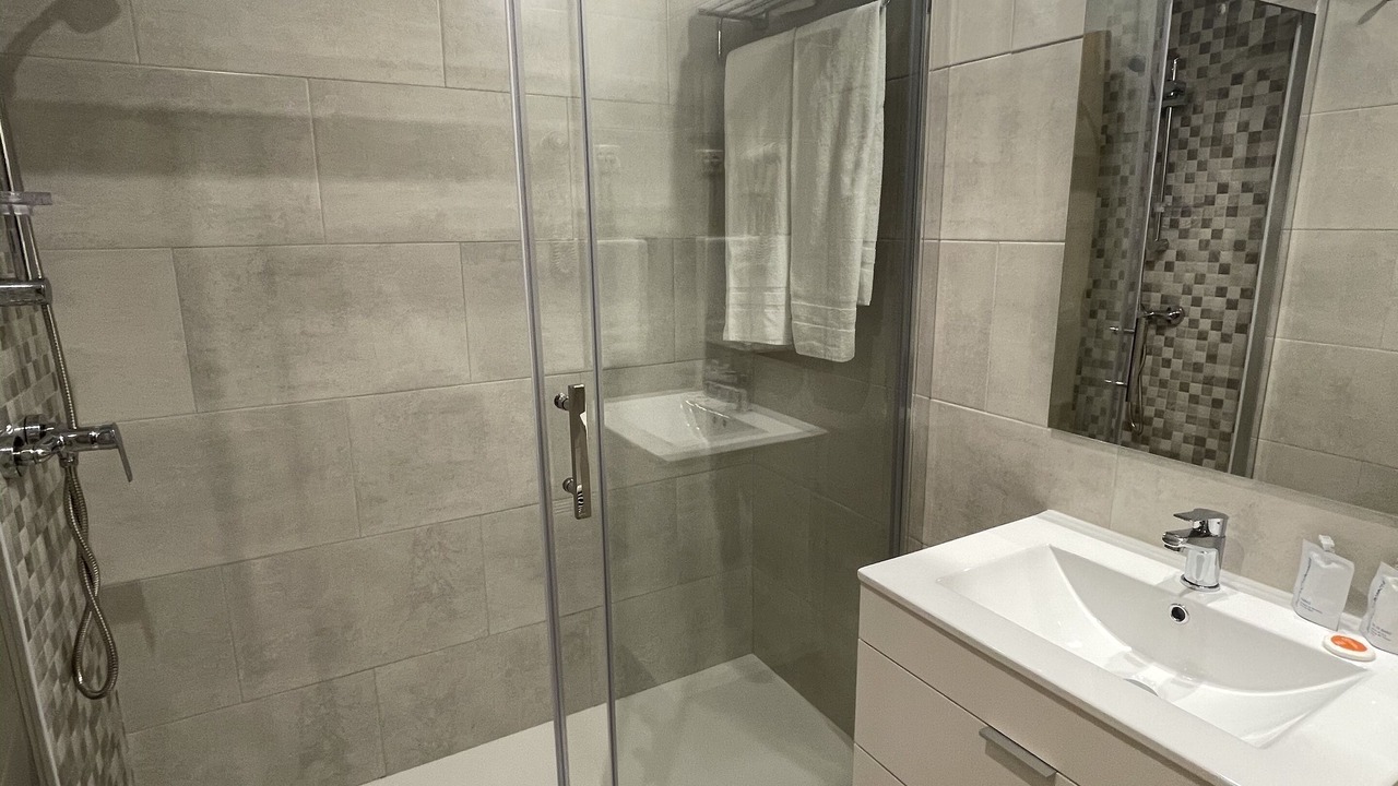 Photo of Bathroom in El Tarter