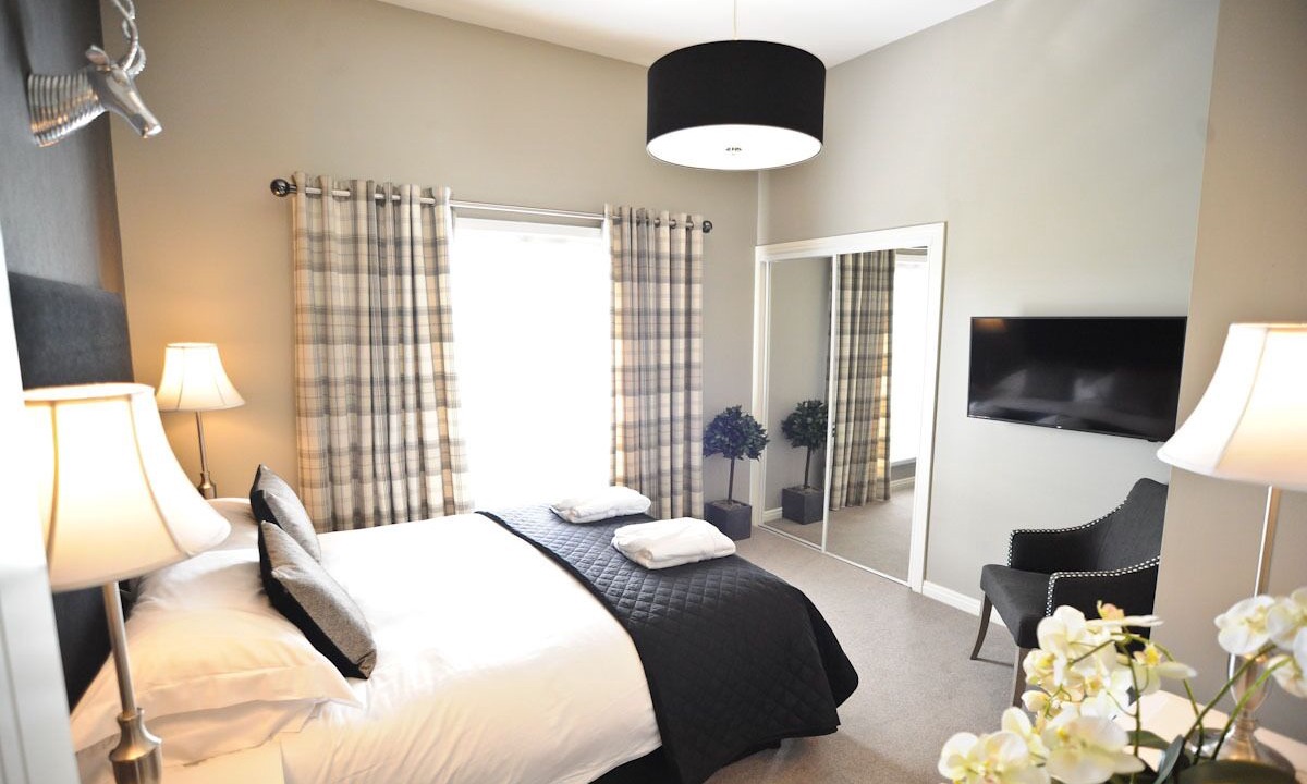 Photo of Bedroom in Tillicoultry