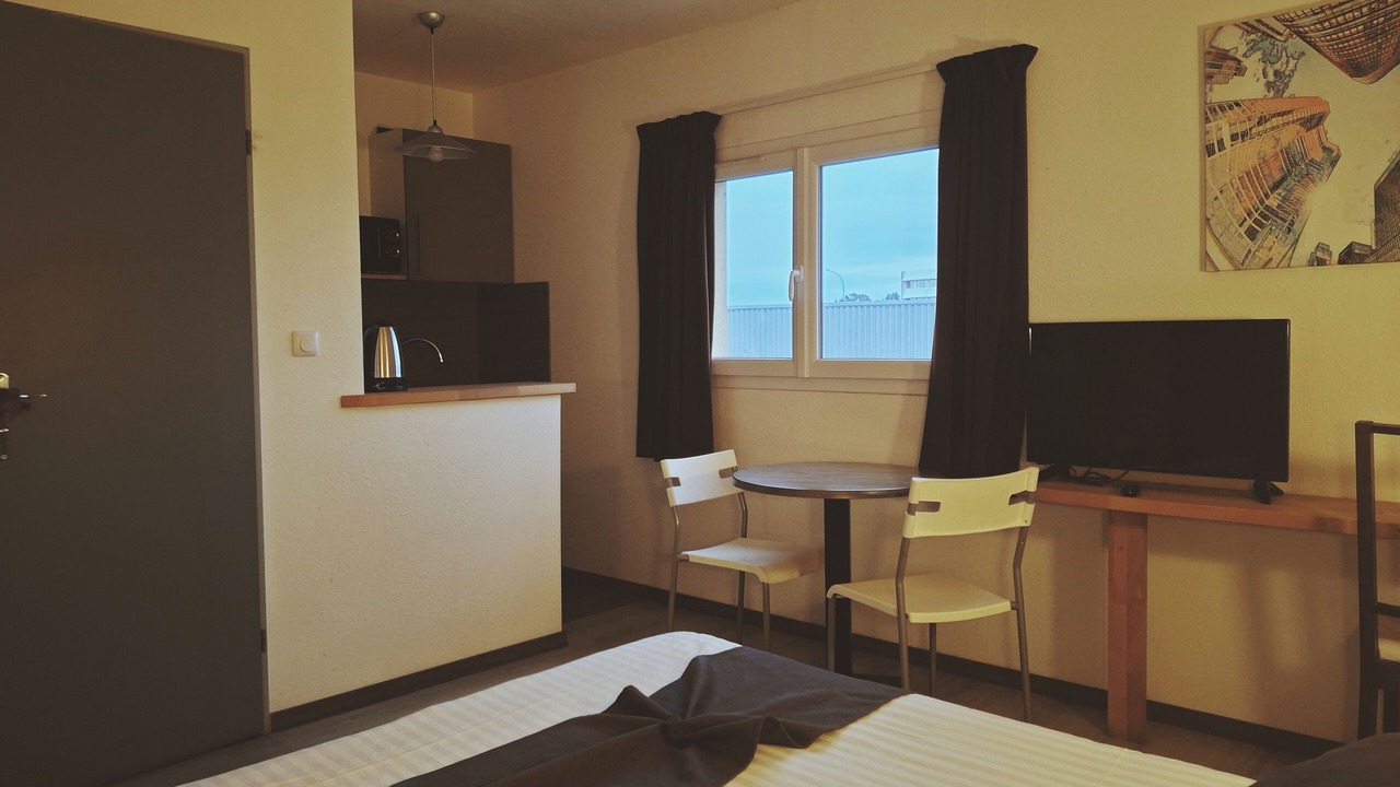 Photo of Bedroom in Le Pontet