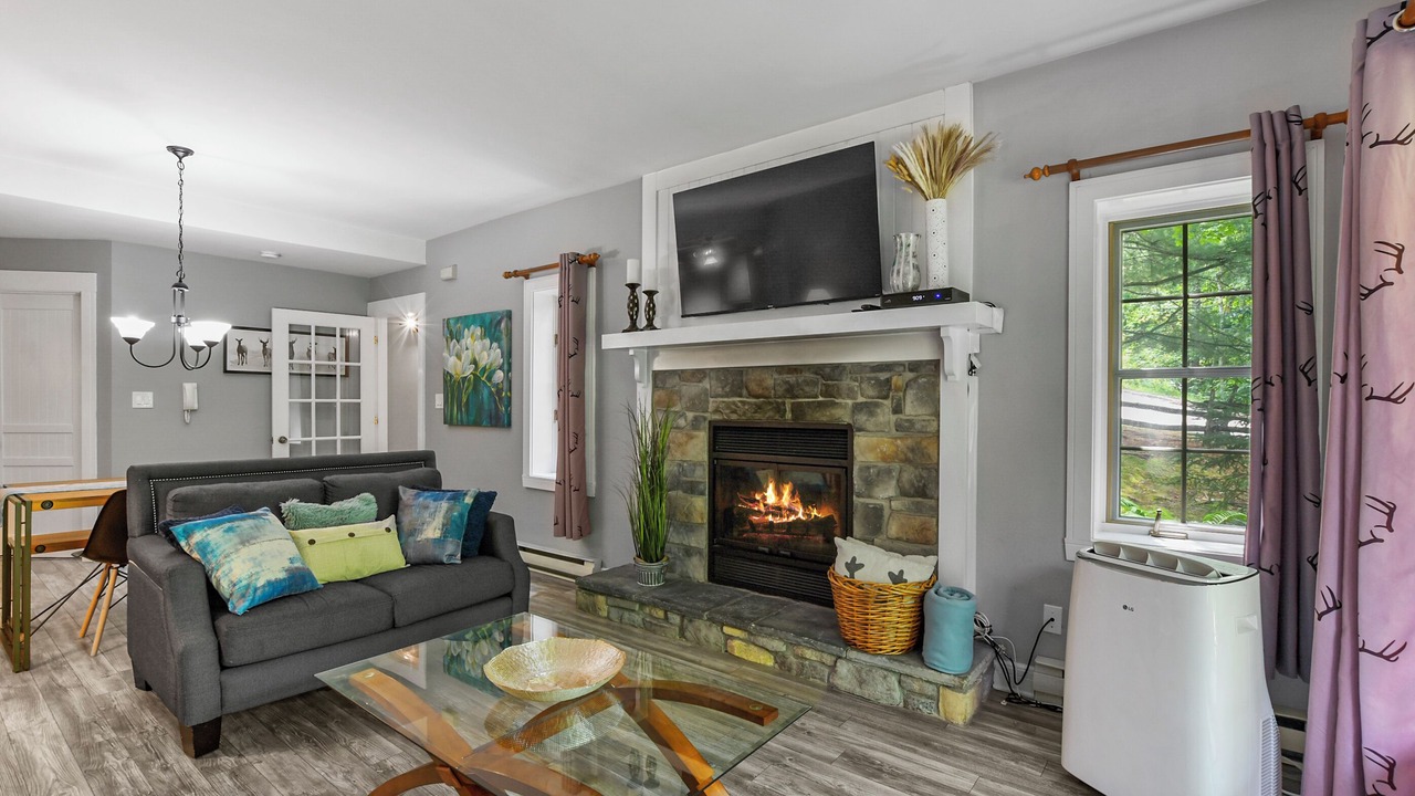 Photo of Livingroom in Mont-Tremblant