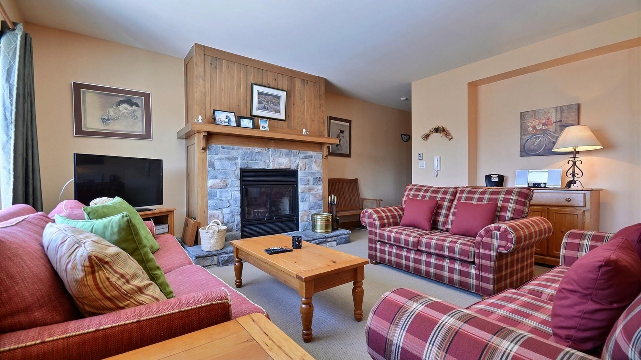 Photo of Livingroom in Mont-Tremblant