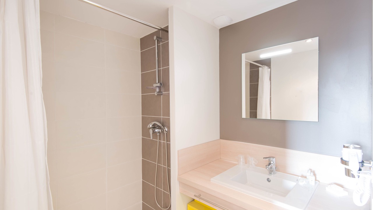 Photo of Bathroom in Dardilly