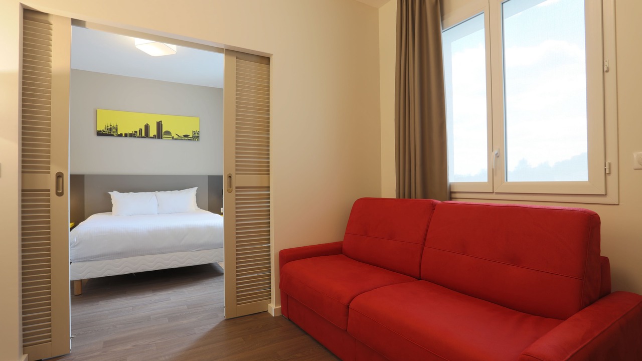 Photo of Livingroom in Dardilly