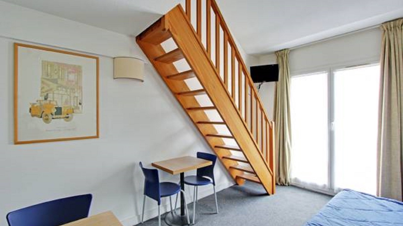 Photo of Bedroom in Les Lilas