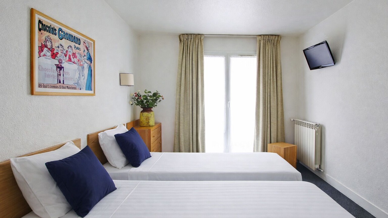 Photo of Bedroom in Les Lilas