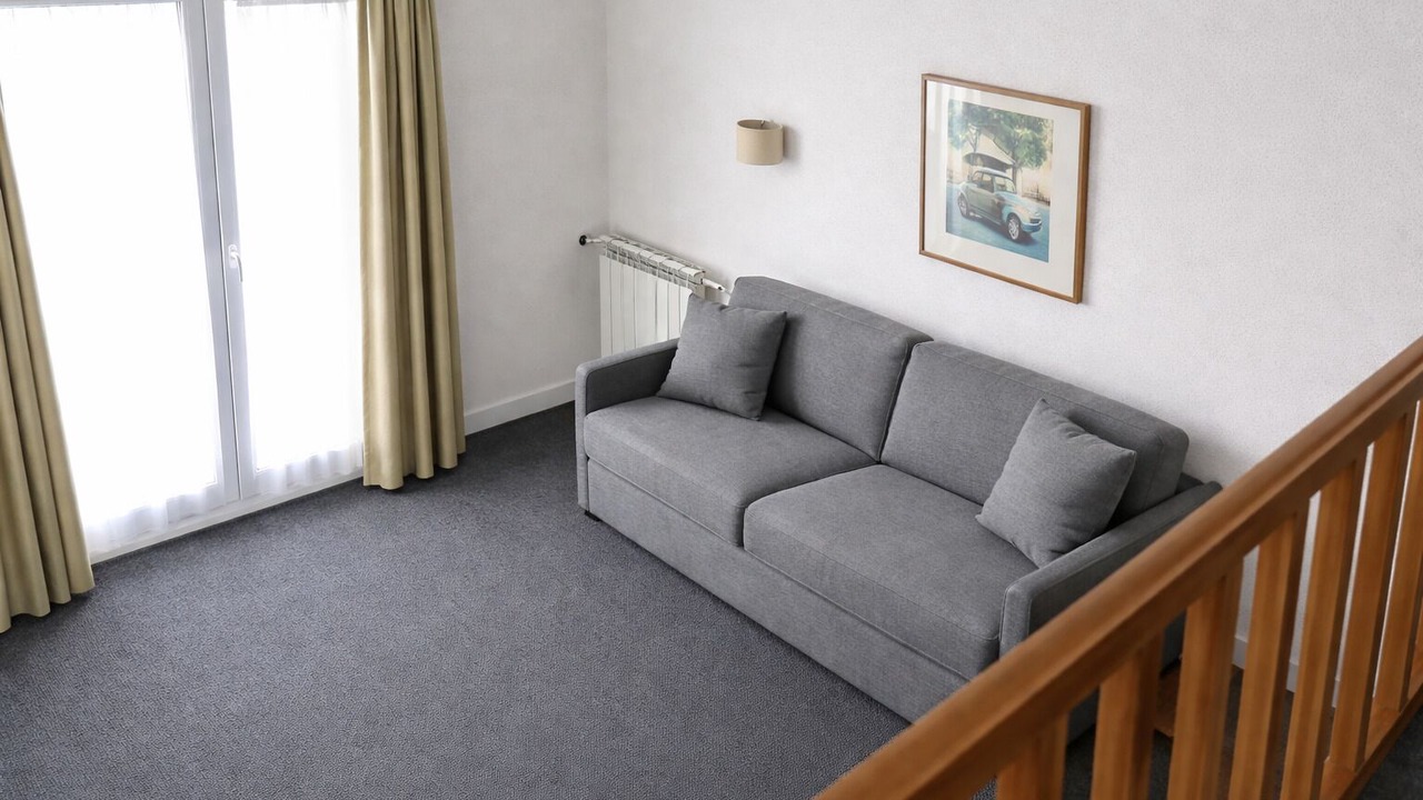 Photo of Livingroom in Les Lilas