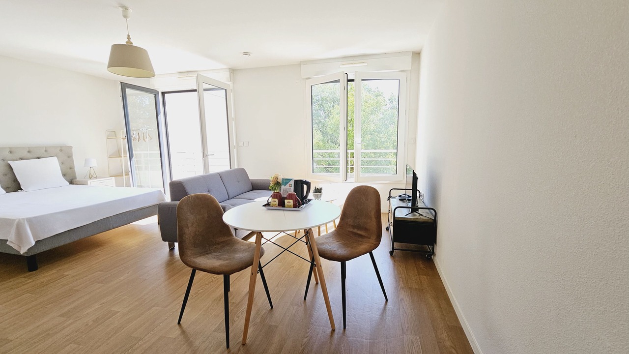 Photo of Bedroom in Nevers