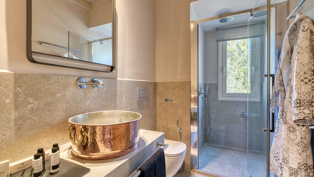 Photo of Bathroom in Kavallos