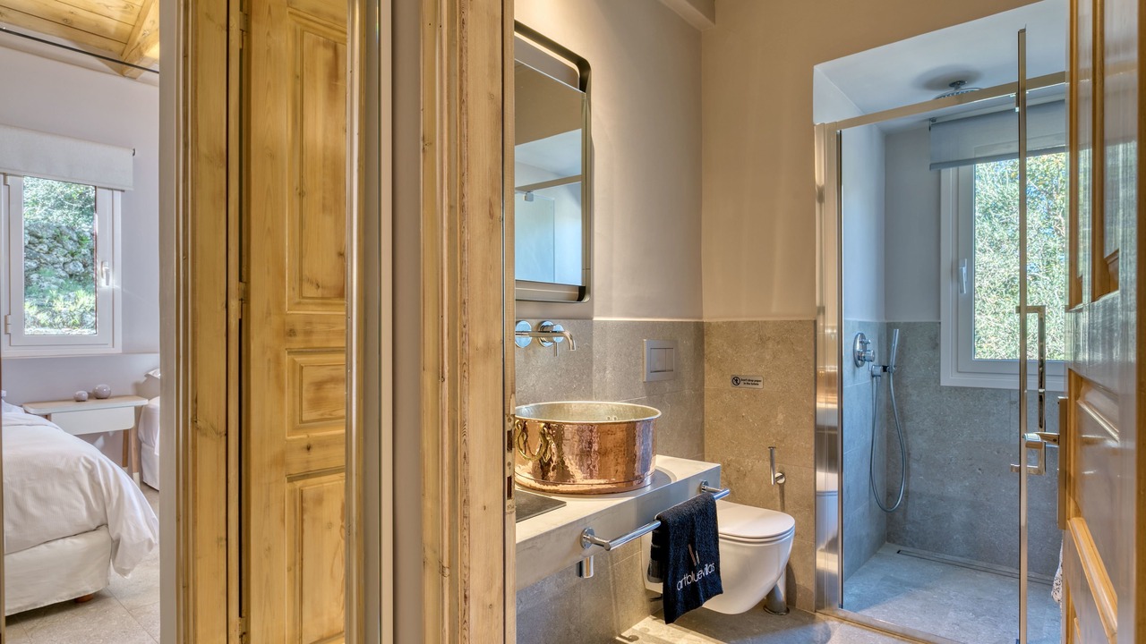 Photo of Bathroom in Kavallos