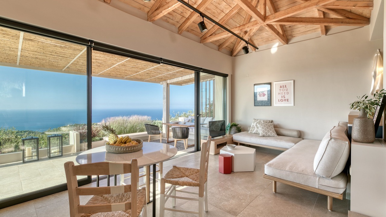 Photo of Livingroom in Kavallos