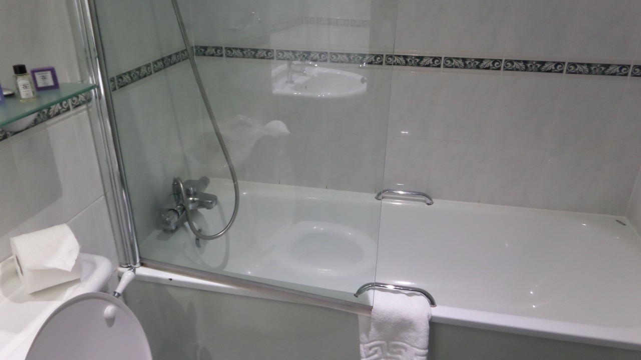 Photo of Bathroom in Aviemore