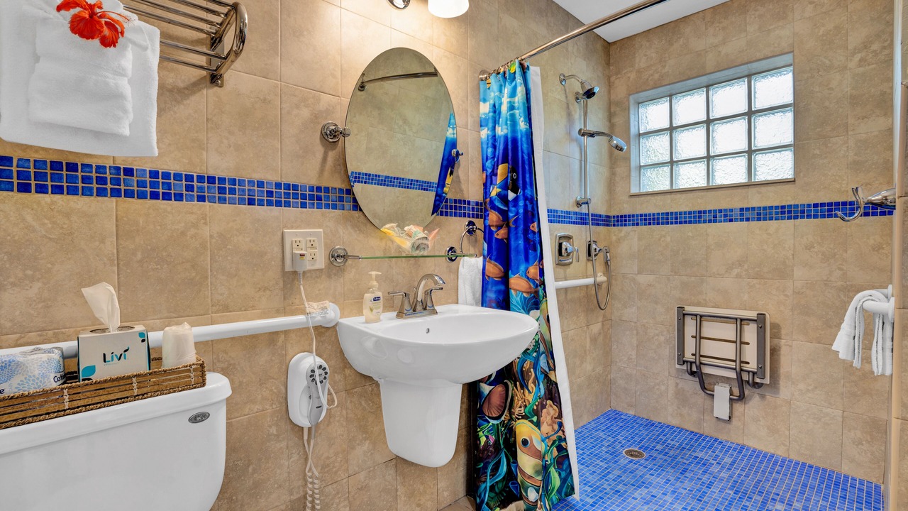 Photo of Bathroom in Tavernier