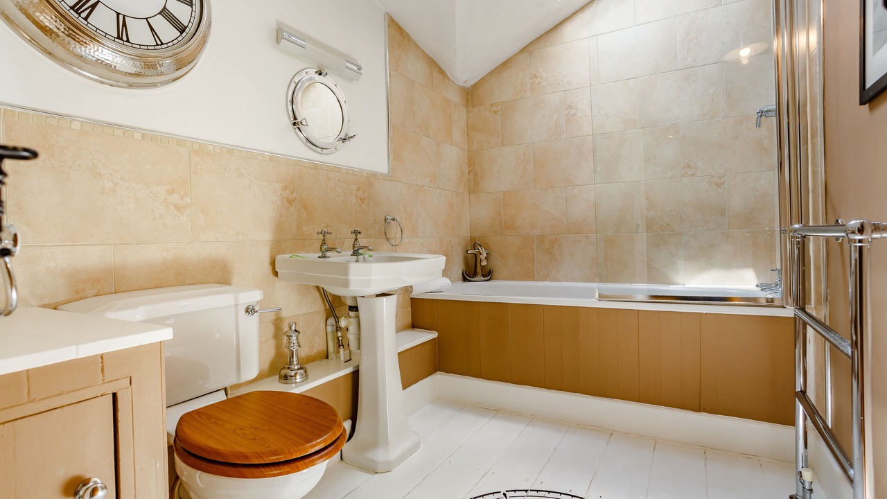 Photo of Bathroom in Tidenham