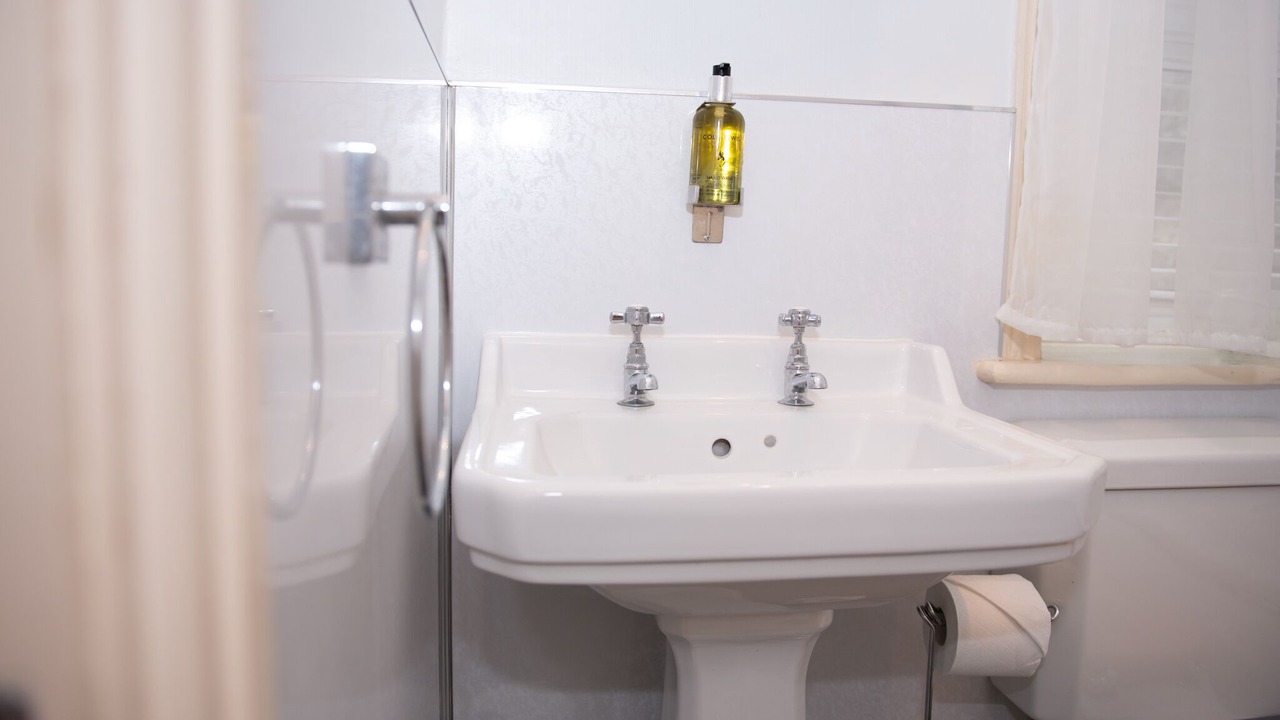 Photo of Bathroom in Askrigg