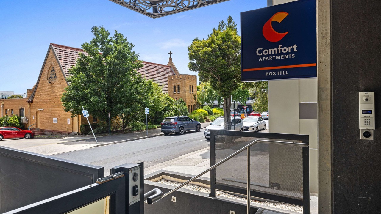 Photo of Outdoor in Box Hill