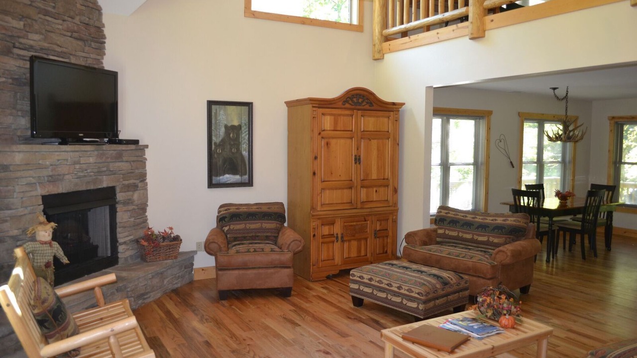 Photo of Livingroom in Chimney Rock