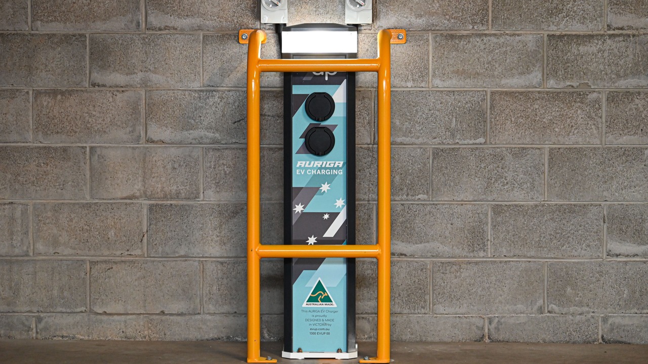 Photo of Others in Mansfield