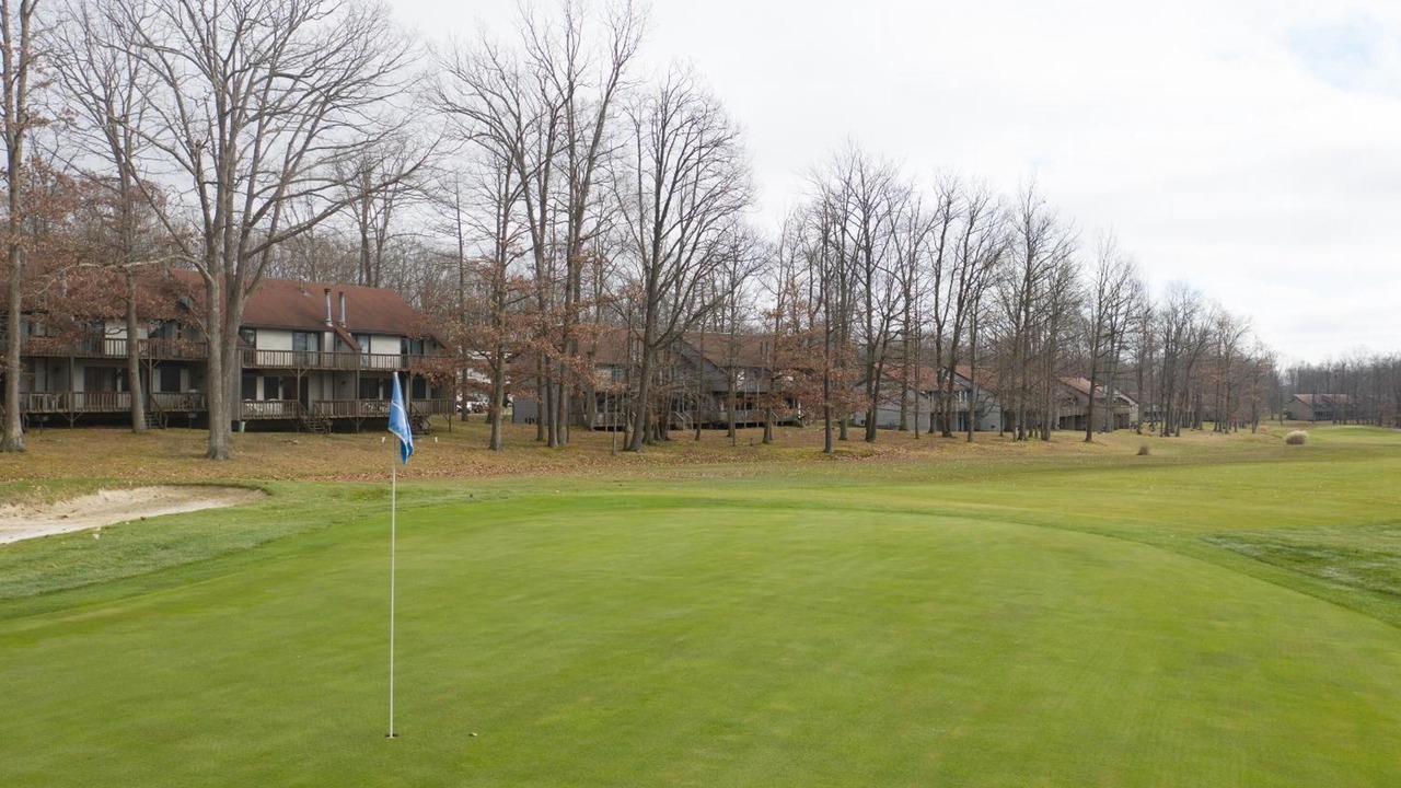 Photo of Others in Treasure Lake