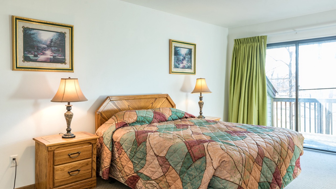 Photo of Bedroom in Treasure Lake