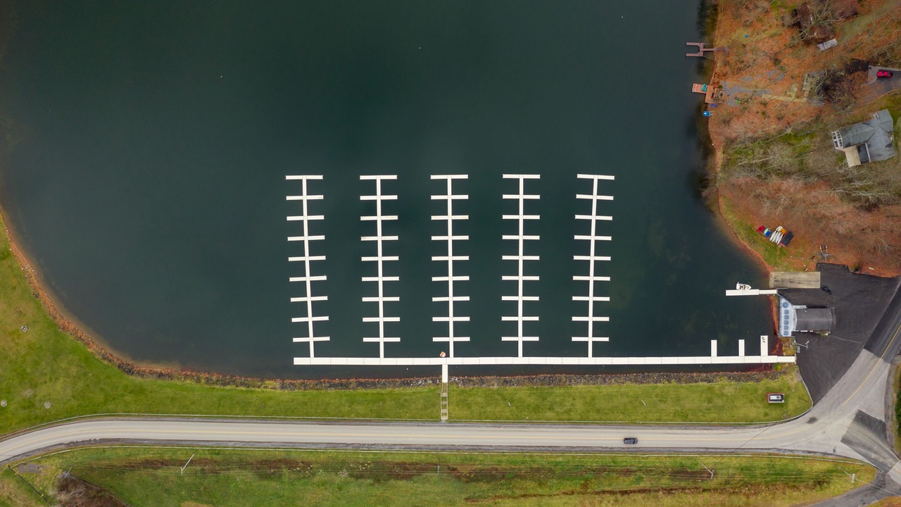 Photo of Others in Treasure Lake