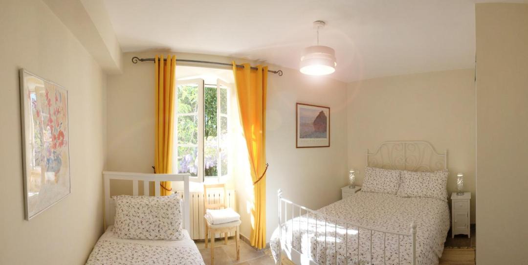 Photo of Bedroom in Montolieu