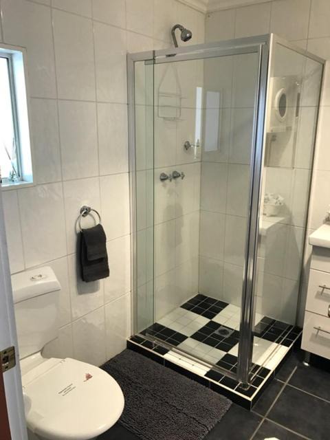 Photo of Bathroom in Broken Hill