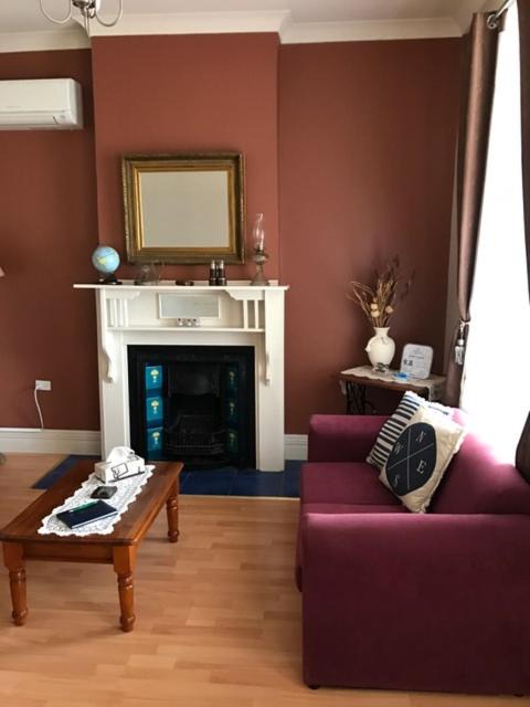 Photo of Livingroom in Broken Hill