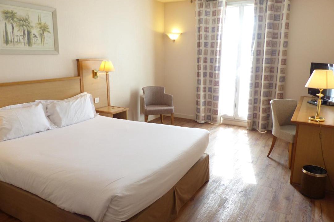 Photo of Others in Le Plessis-Robinson