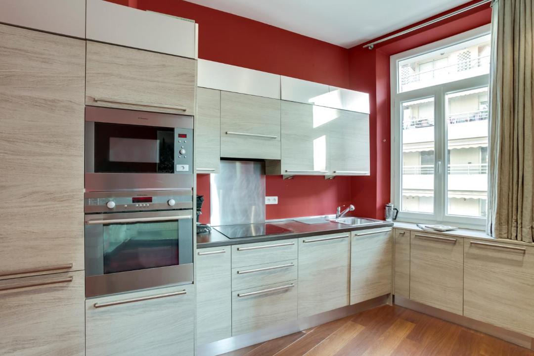 Photo of Kitchen in California - Pezou