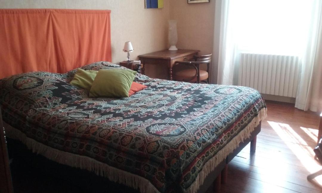 Photo of Bedroom in Vihiers