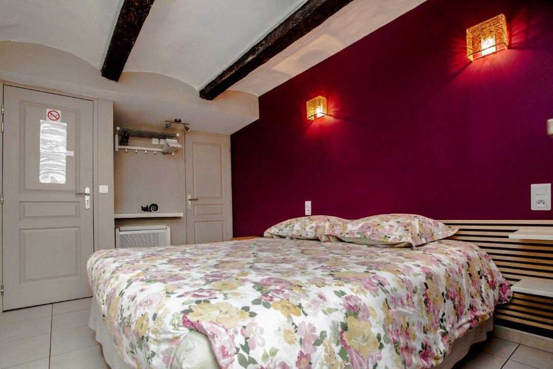 Photo of Bedroom in Saint-Martin-d'Ardeche