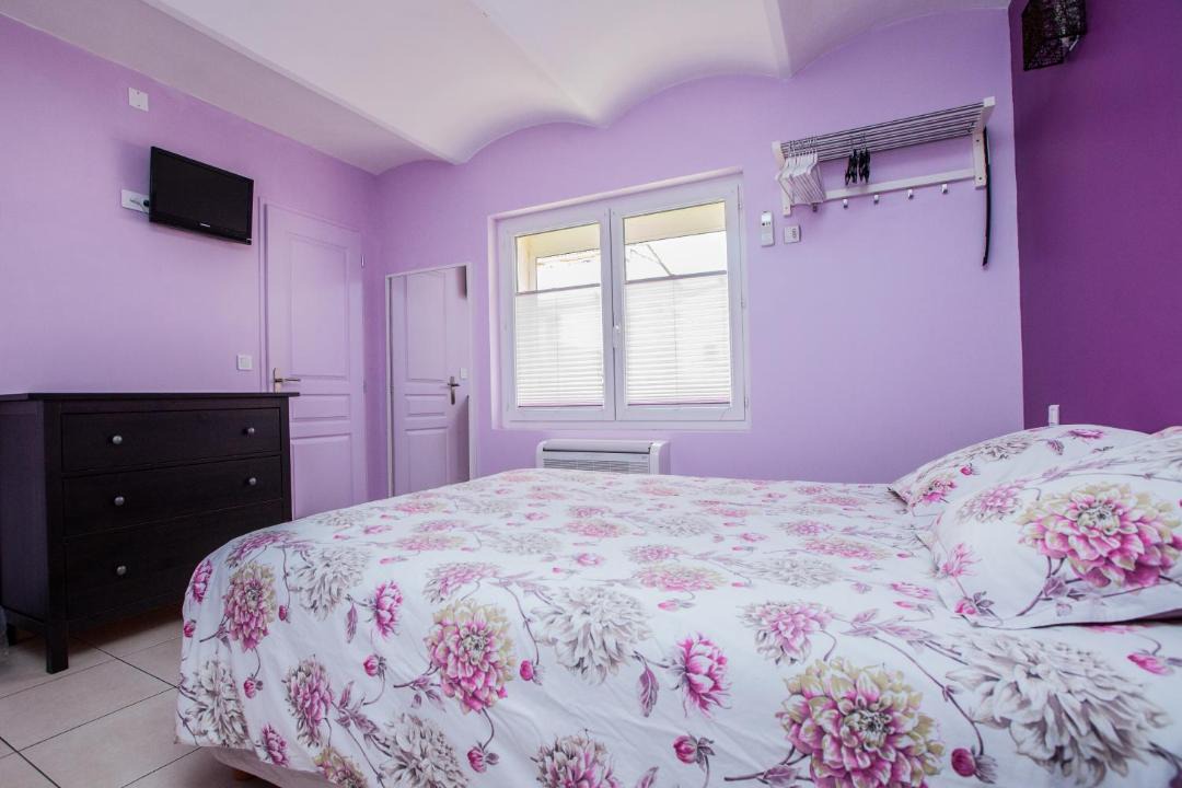 Photo of Bedroom in Saint-Martin-d'Ardeche