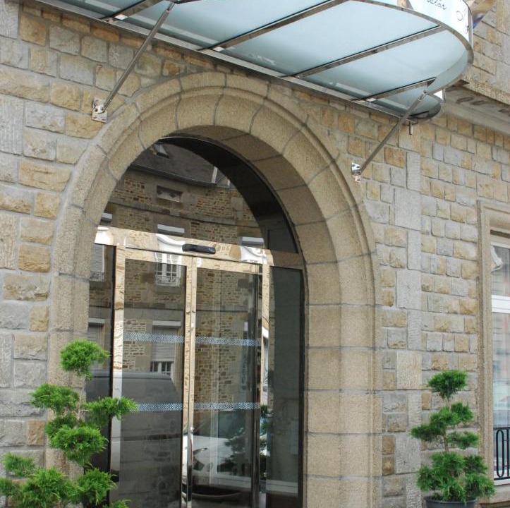 Photo of Others in Pontorson