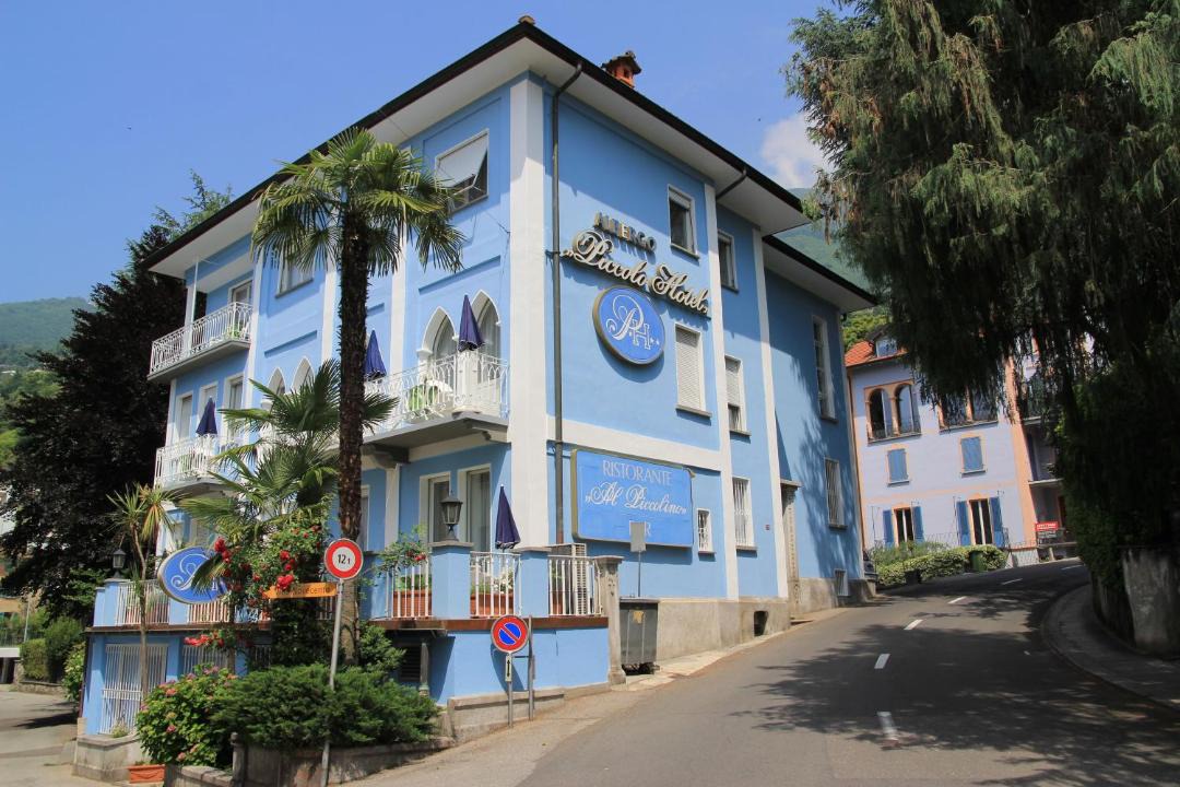 Photo of Buildings in Muralto