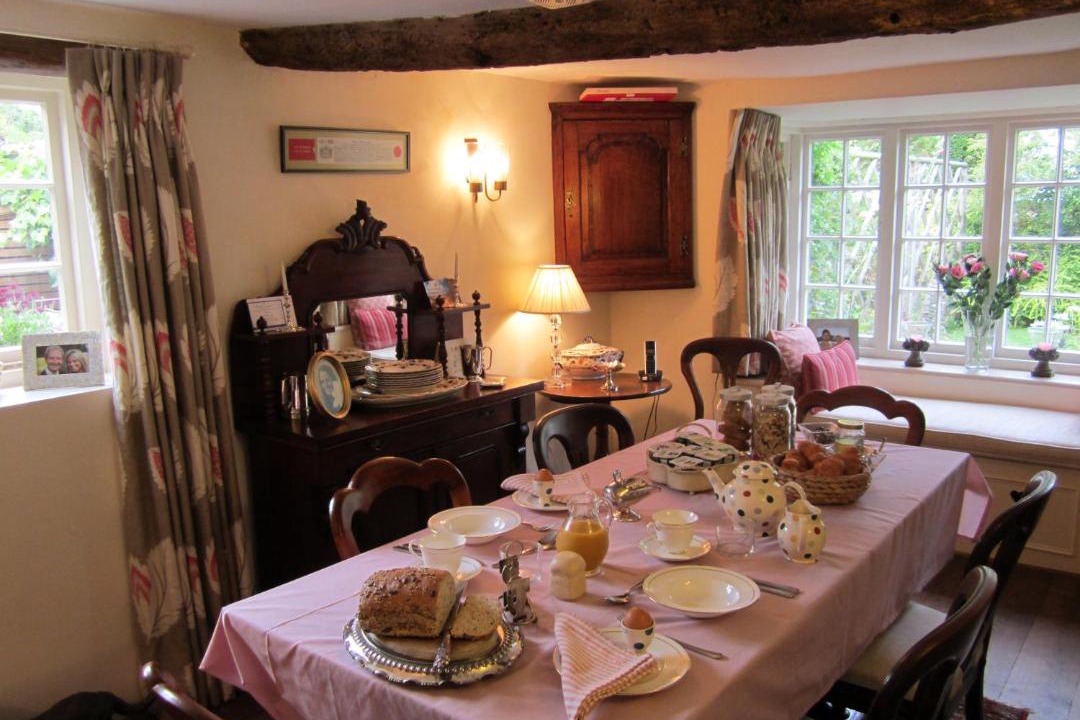 Photo of Livingroom in Crondall