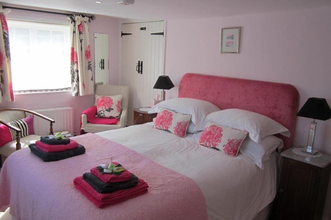 Photo of Bedroom in Crondall