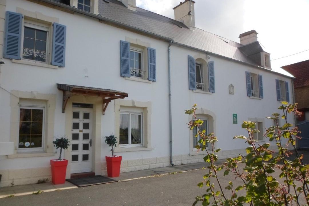 Photo of Others in Carentan