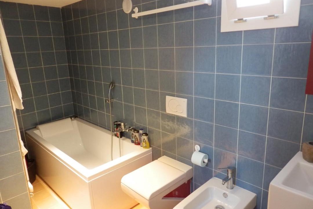 Photo of Bathroom in Vira