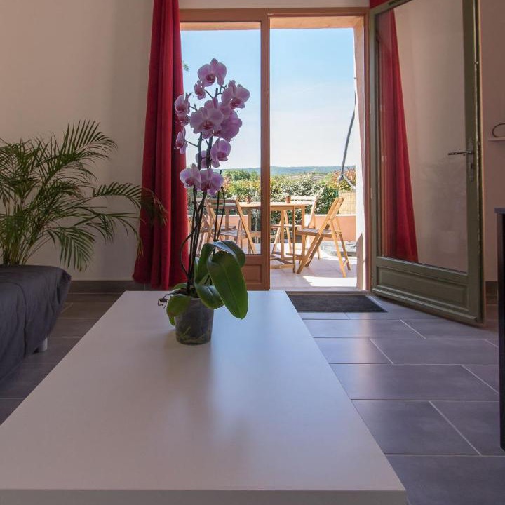 Photo of Others in Octon