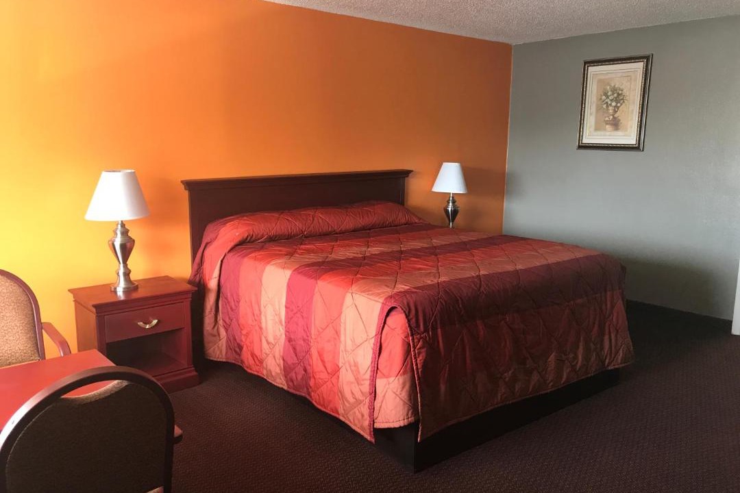 Photo of Bedroom in Bay City