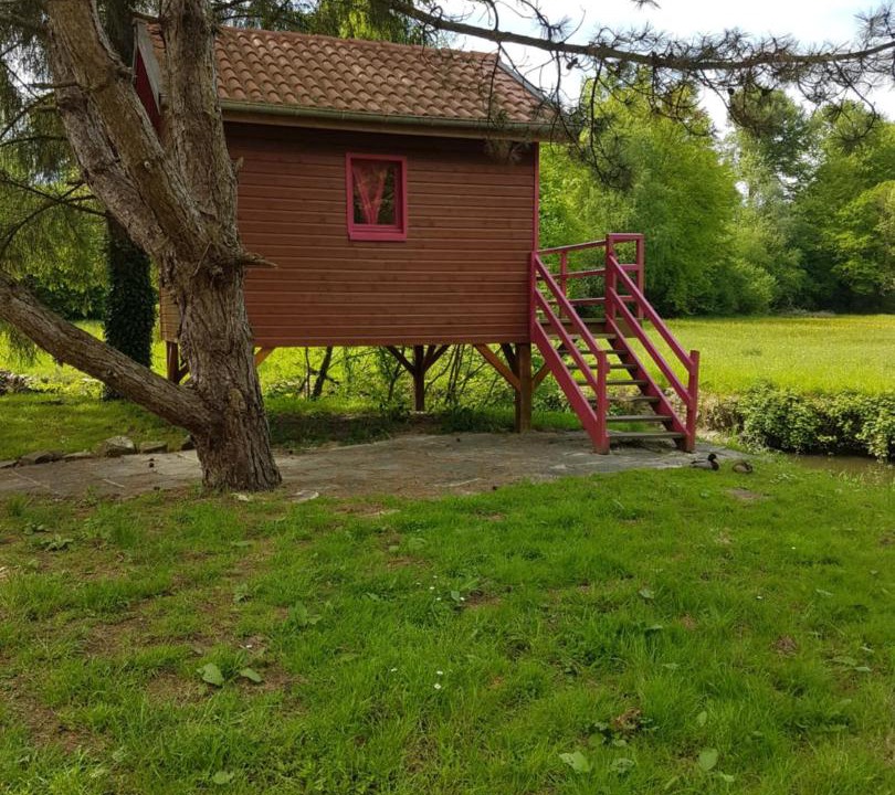 Photo of Buildings in Planquery