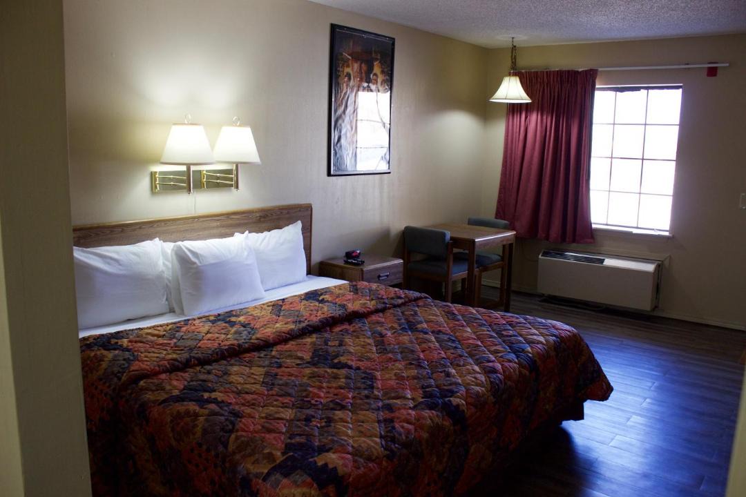 Photo of Bedroom in Eureka Springs