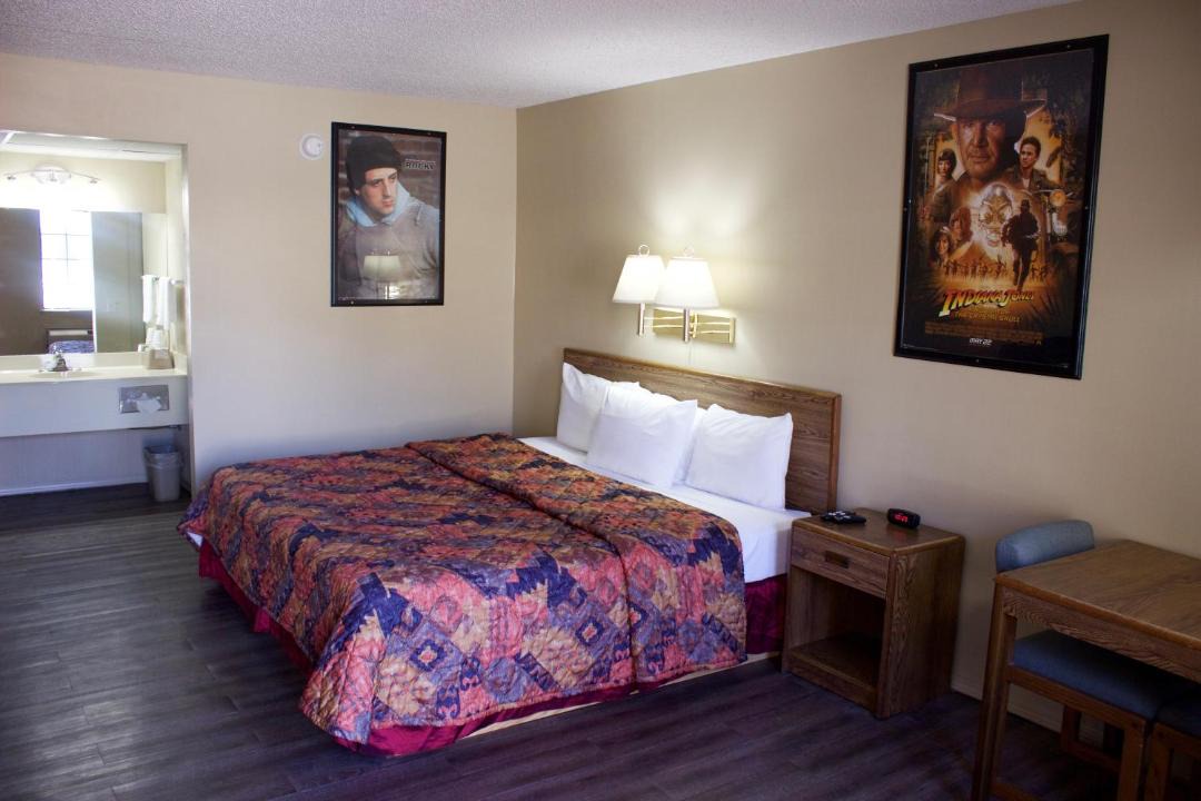 Photo of Bedroom in Eureka Springs