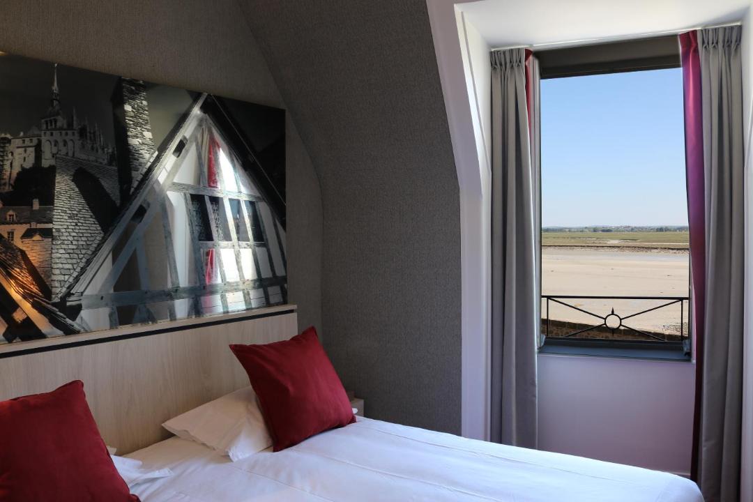 Photo of Others in Le Mont-Saint-Michel