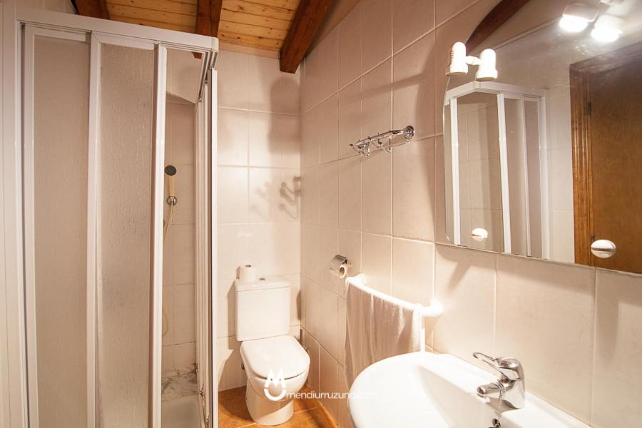 Photo of Bathroom in Lastur