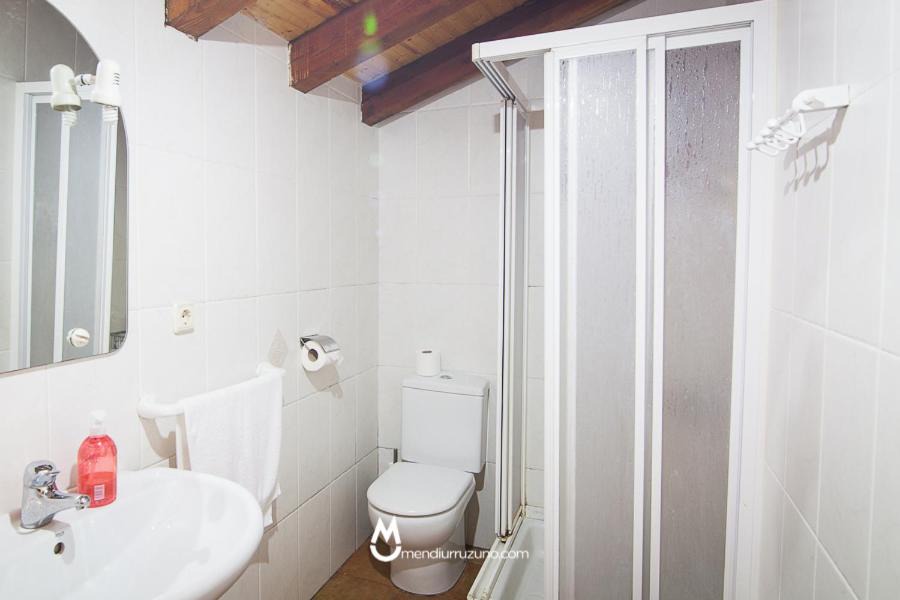 Photo of Bathroom in Lastur